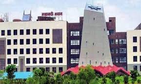 लोक निर्माण विभाग के मुख्य अभियंता ने गुणवत्ताहीन कार्य के लिए ठेकेदार को कारण बताओ नोटिस किया जारी